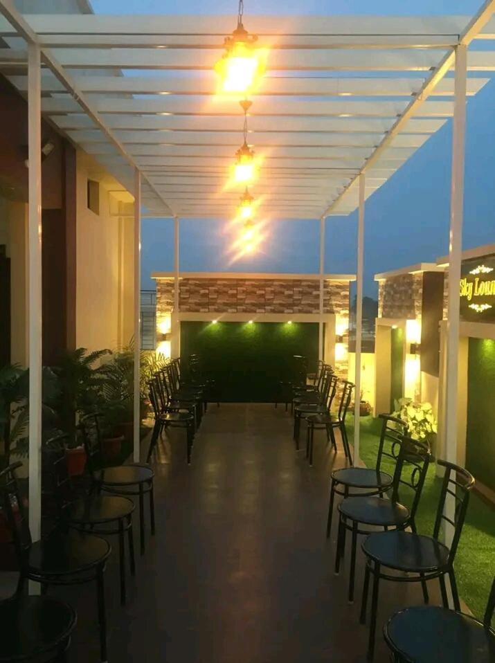 Hotel Rajshree Tanakpur Eksteriør billede